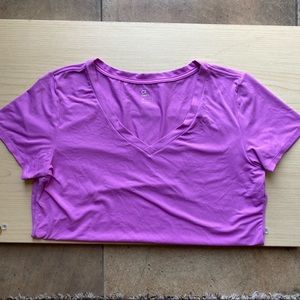 GapFit Women’s Light Purple Athletic Tee | Size Sm